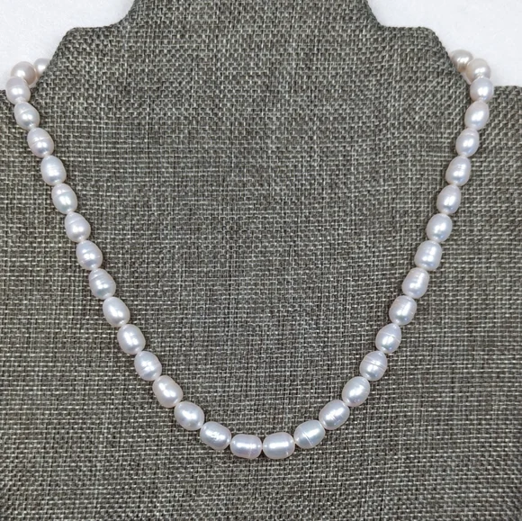 REAL - 9-10mm Baroque Pearl Necklace - Picture 1 of 11